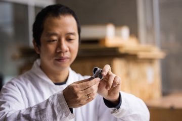 Stretchy, washable battery brings wearable devices closer to reality